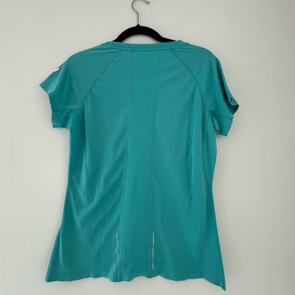 Rossignol Women’s Gym Shirt Activewear, Workout T-shirt Size L light teal color - Picture 3 of 6